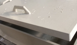 Пластиковые противоскользящие панели Paneltim для крышек с ручкой